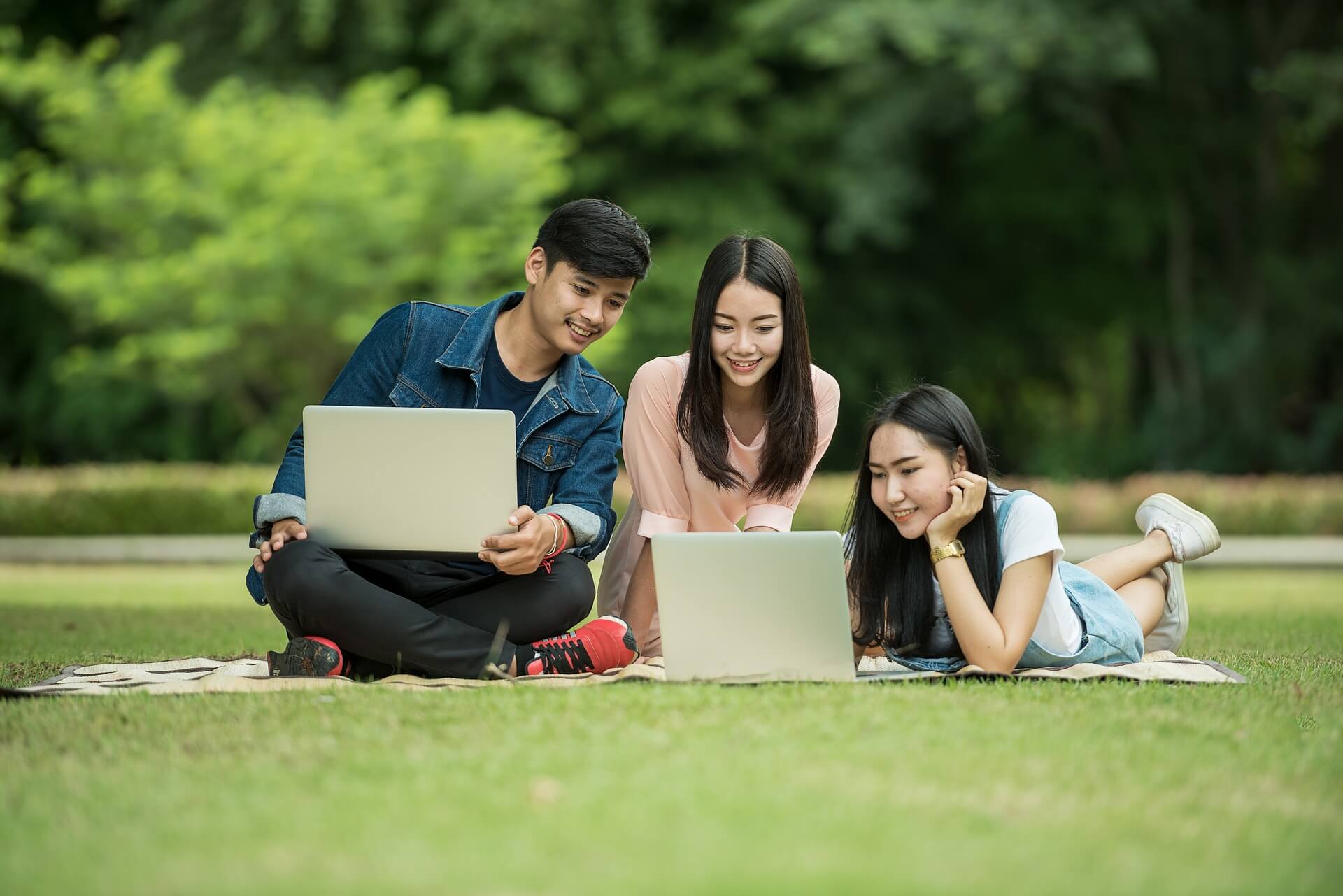 students-img